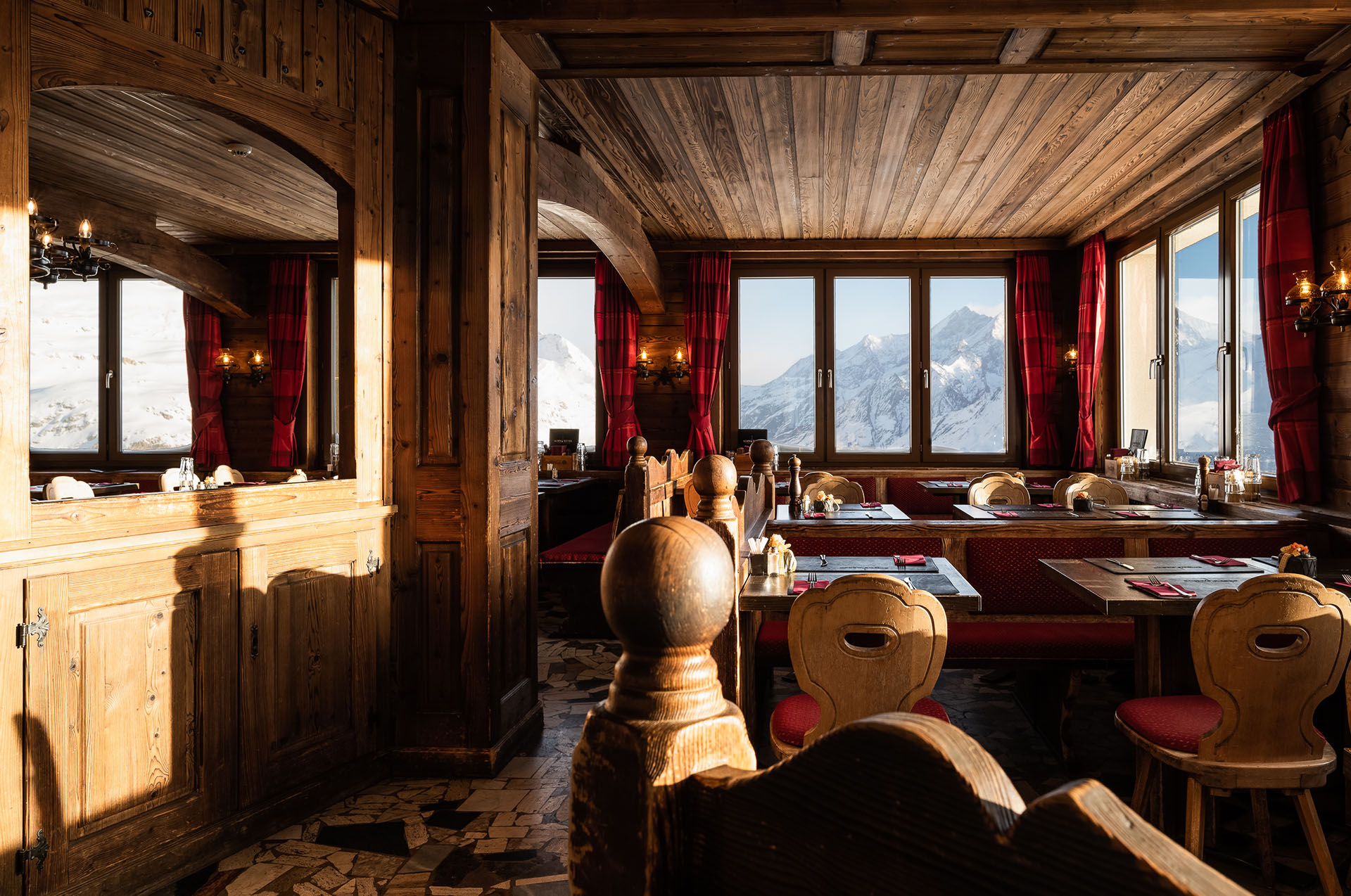Hotel Schwarzsee Restaurant - Interior - The Matterhorn